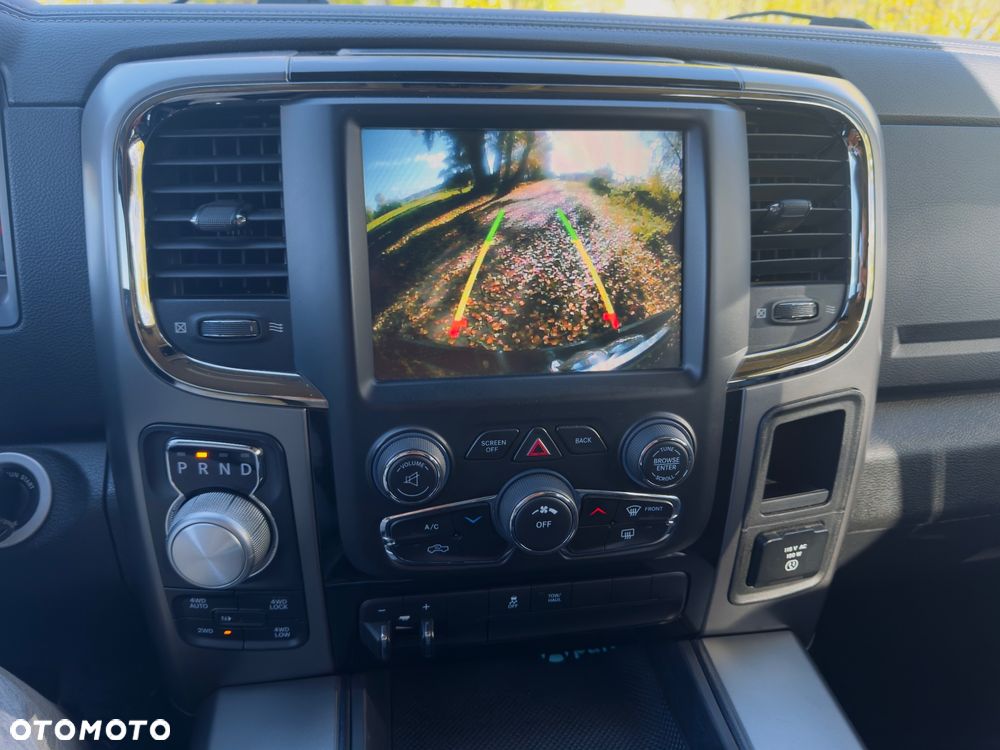 Dodge RAM 5.7 4x4 - 17