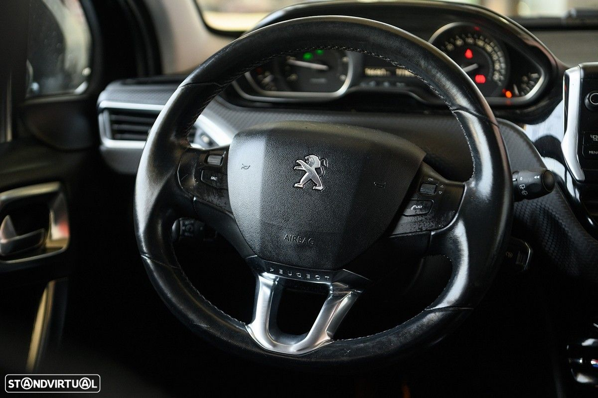 Peugeot 2008 1.6 e-HDi Allure - 55