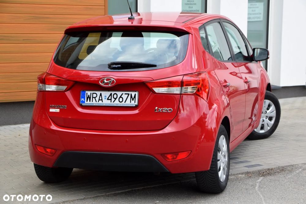 Hyundai ix20 1.4 UEFA EURO 2012 Edition - 12