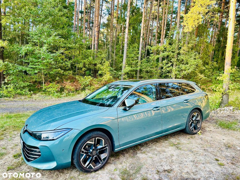 Volkswagen Passat 1.5 TSI EVO Elegance DSG - 3