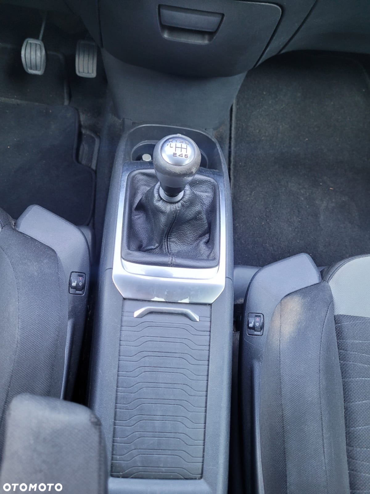 Citroën C4 Picasso e-HDi 115 Business Class - 38