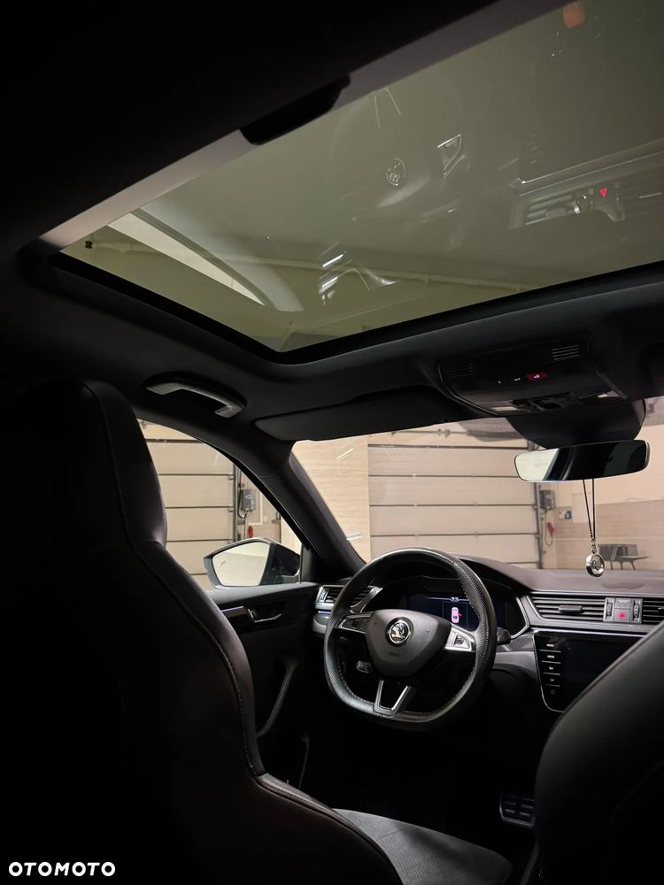 Skoda Superb 2.0 TDI 4x4 Sportline DSG - 7