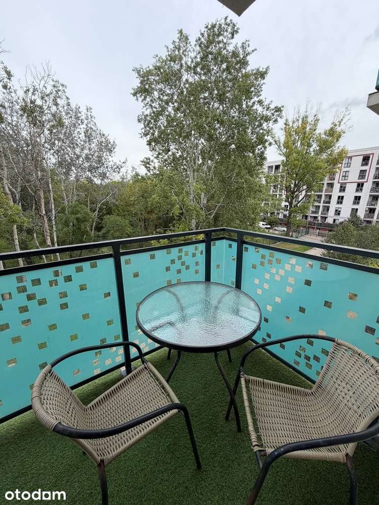 2 POKOJE, ODDZIELNA KUCHNIA, GARAŻ, BALKON