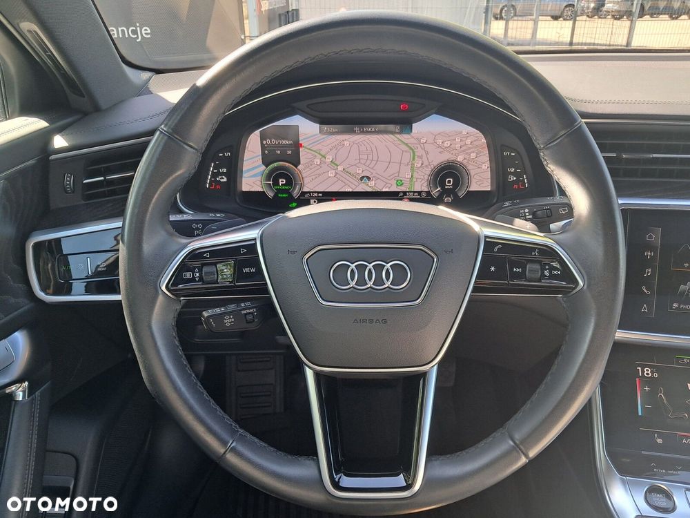 Audi A6 Avant - 16