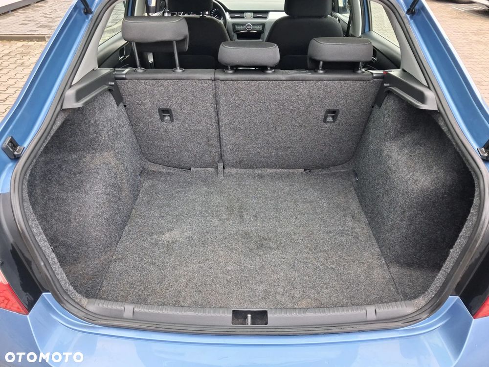 Skoda RAPID 1.6 TDI DPF Ambition - 16