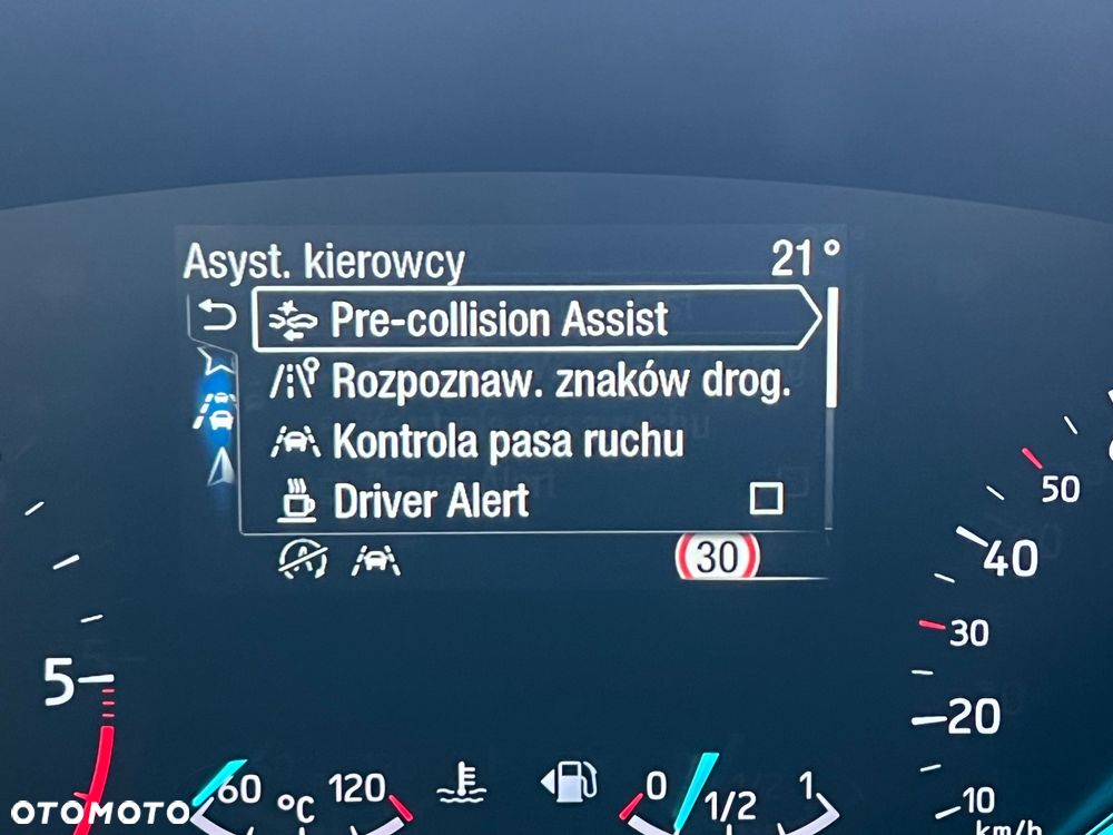 Ford Focus 2.0 EcoBlue Titanium - 27