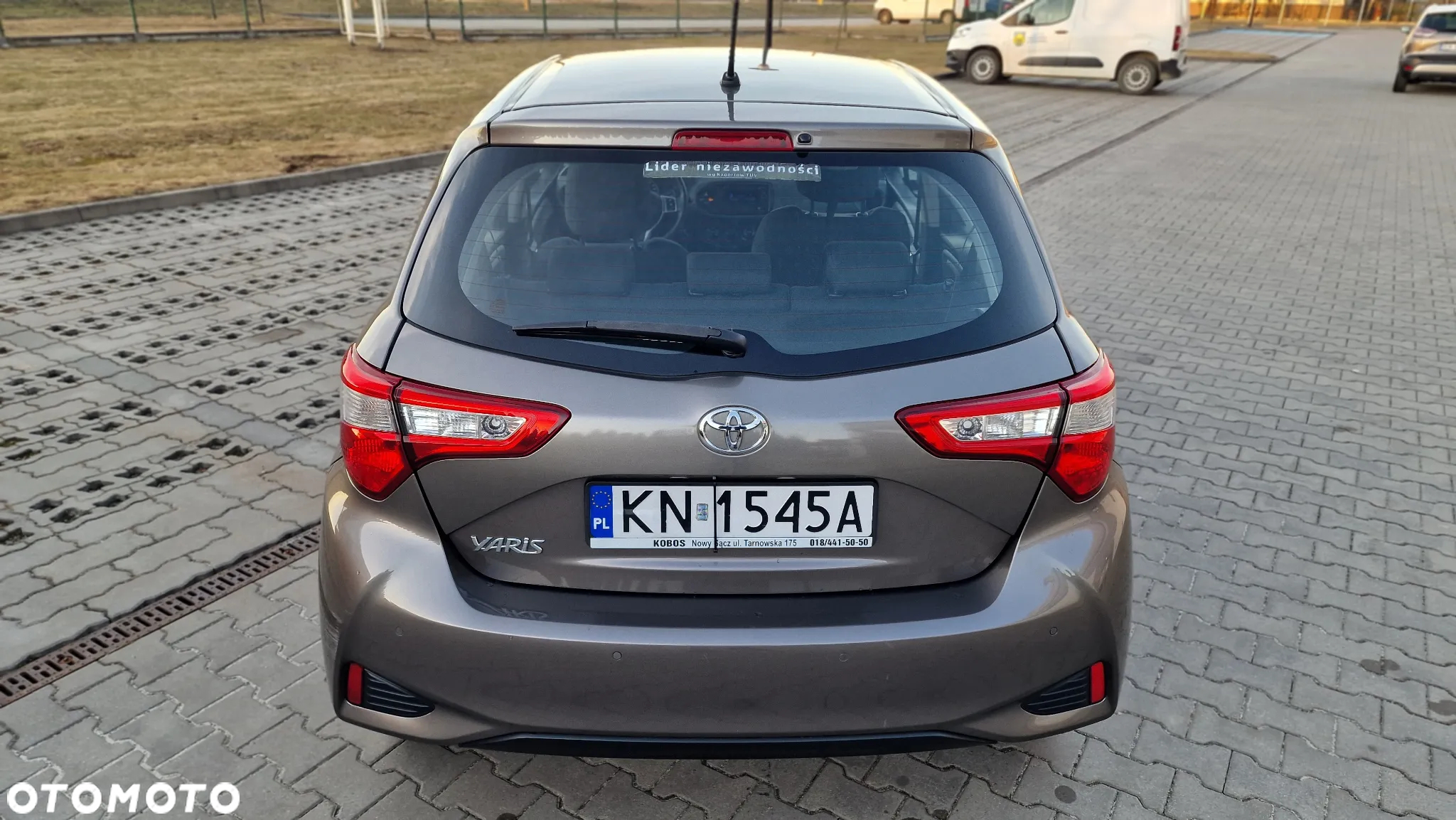 Toyota Yaris 1.5 Active - 17