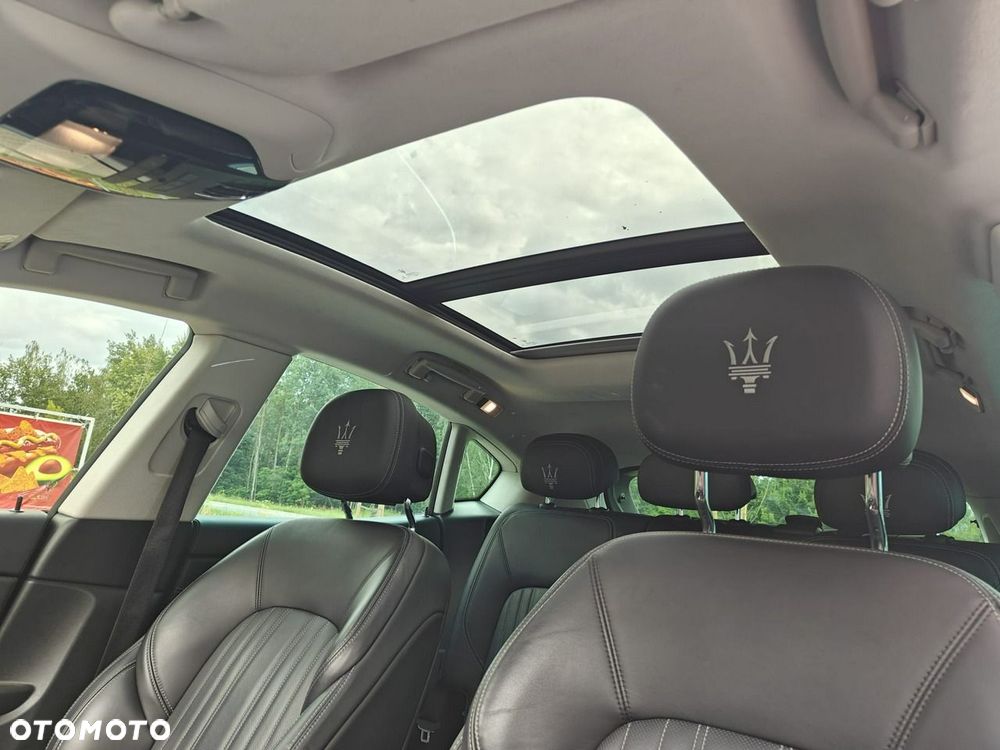 Maserati Levante - 16