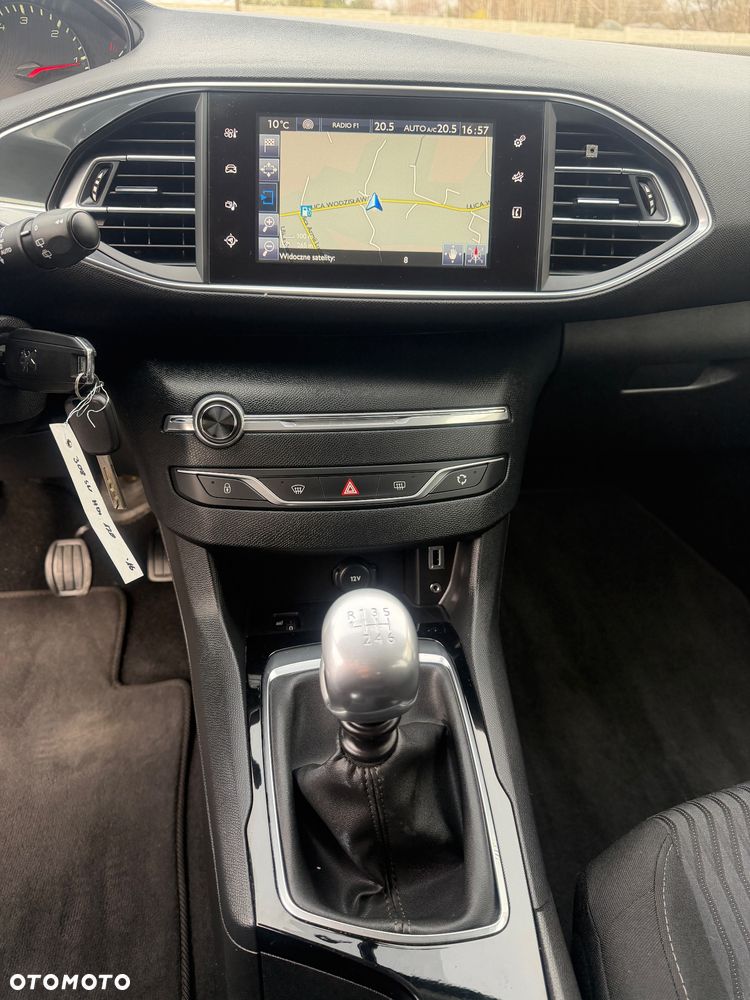 Peugeot 308 - 29