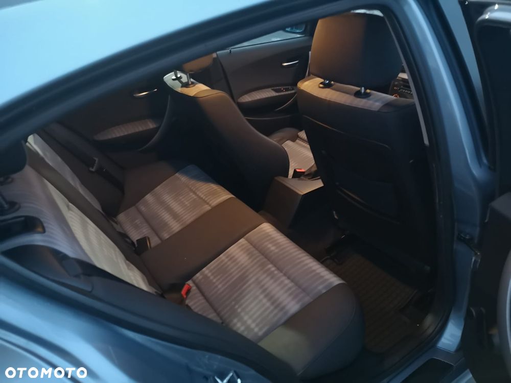 BMW Seria 1 - 9