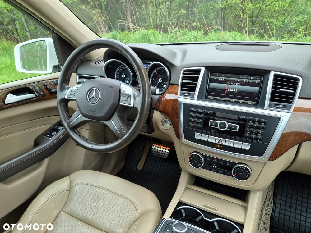 Mercedes-Benz ML 350 BlueTEC 4MATIC 7G-TRONIC - 19