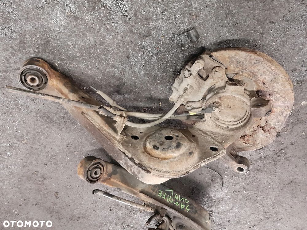 Wahacz tylny lewy HYUNDAI Santa Fe I 2WD 2000-2006 - 4