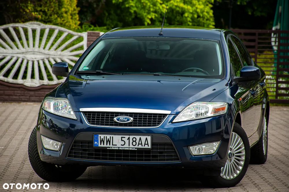 Ford Mondeo 2.0 Champions Edition - 1