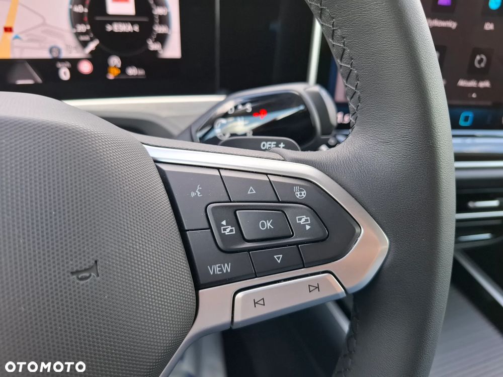 Volkswagen Passat Variant 2.0 TDI SCR DSG Elegance - 21
