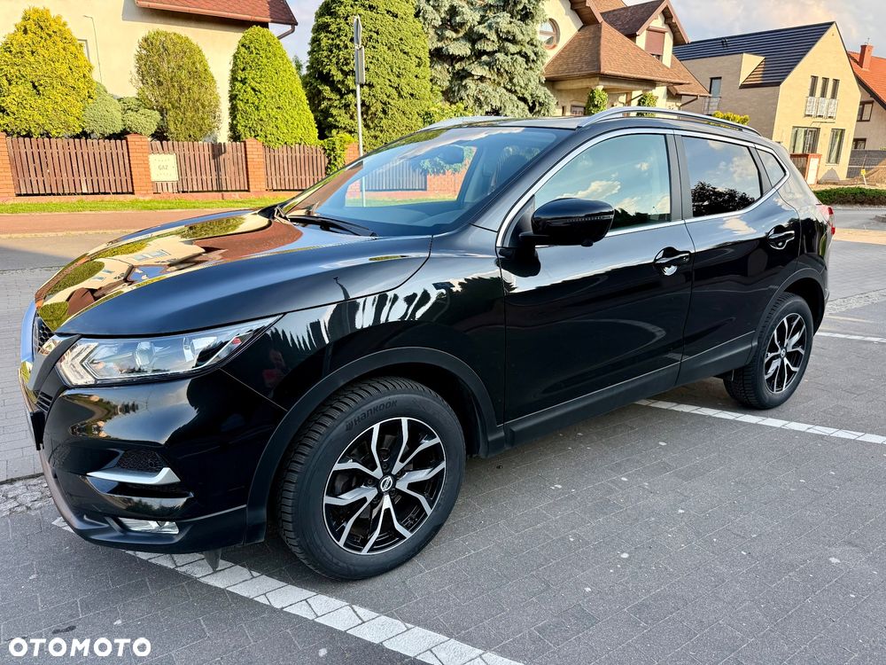 Nissan Qashqai 1.3 DIG-T N-Connecta - 2