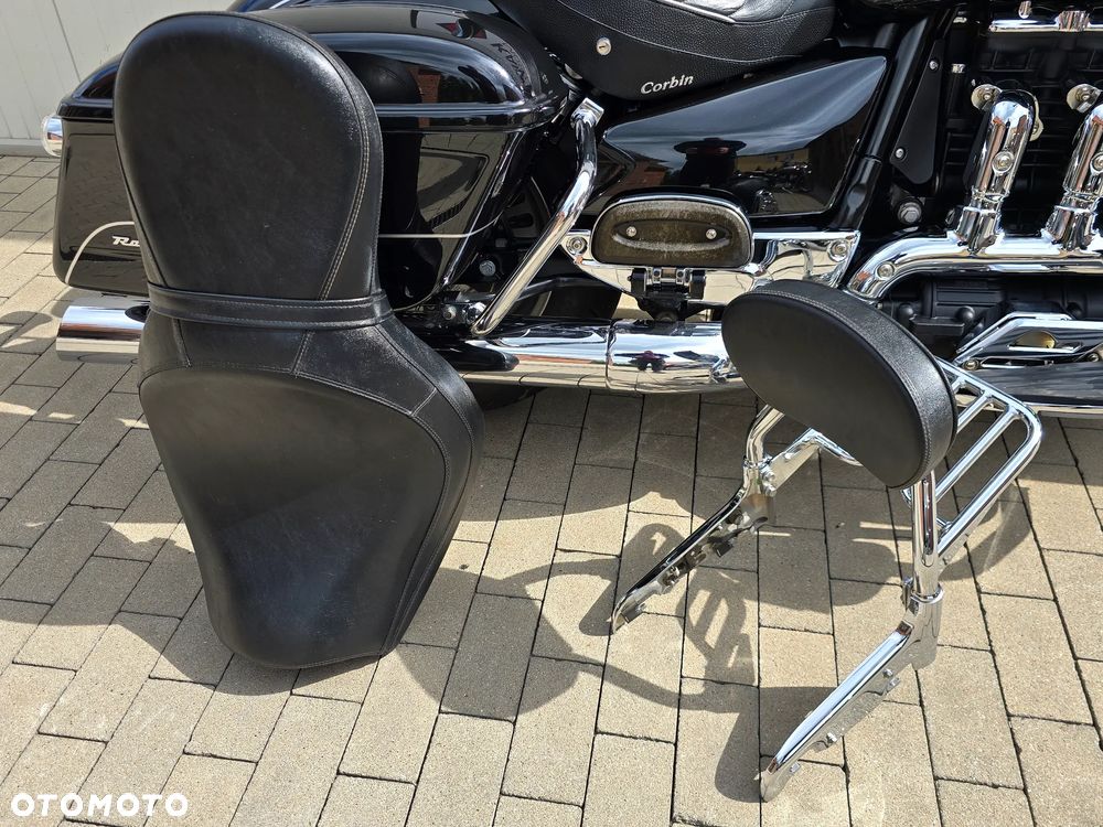 Triumph Rocket - 11