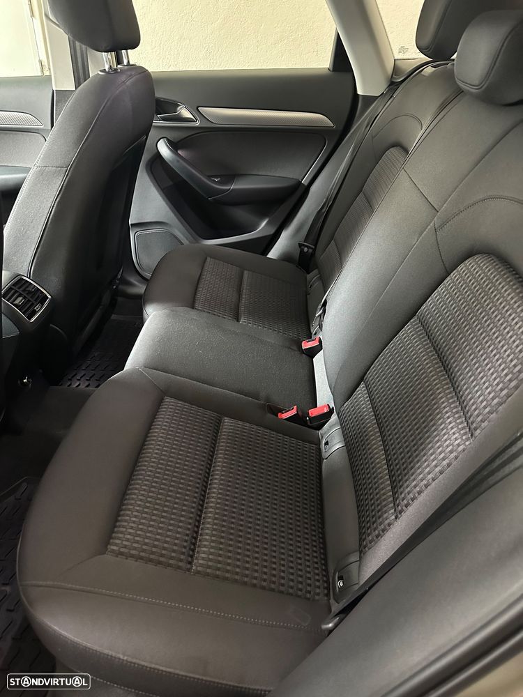 Audi Q3 2.0 TDI Design - 21