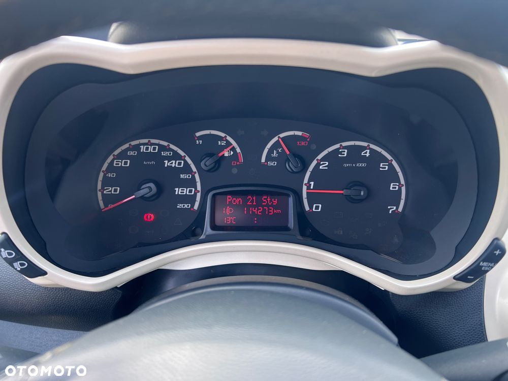 Ford KA 1.2 Titanium - 23