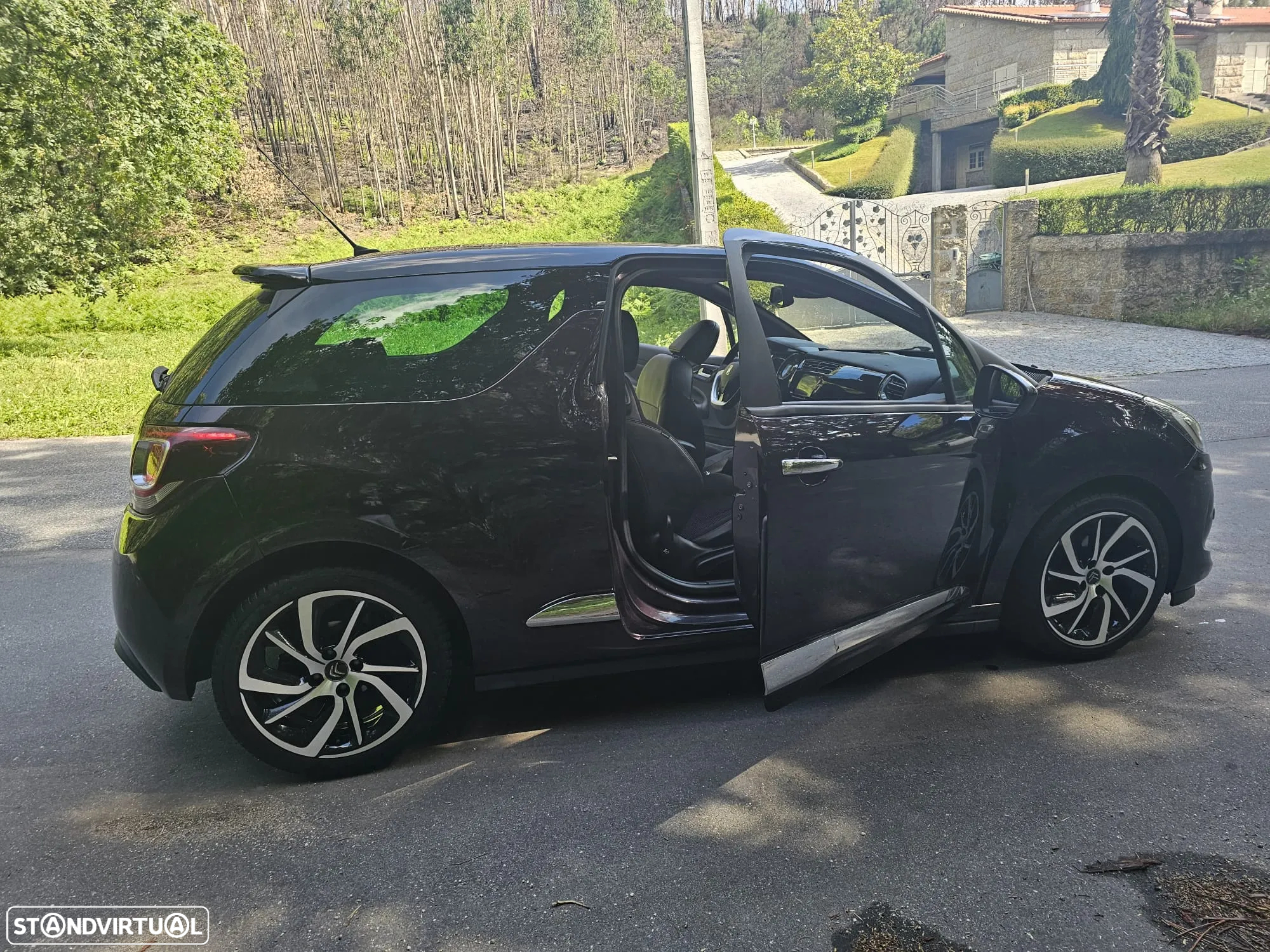 Citroën DS3 1.6 BlueHDi Sport Chic - 24