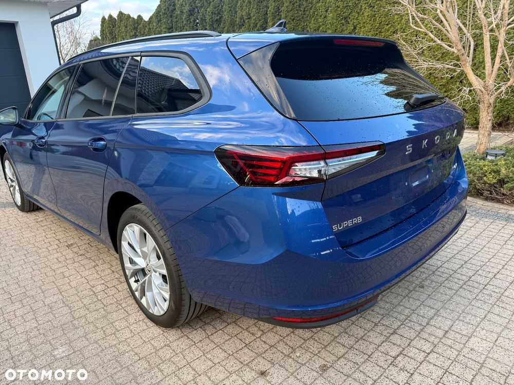 Skoda Superb 2.0 TDI SCR 4x4 Selection DSG - 6