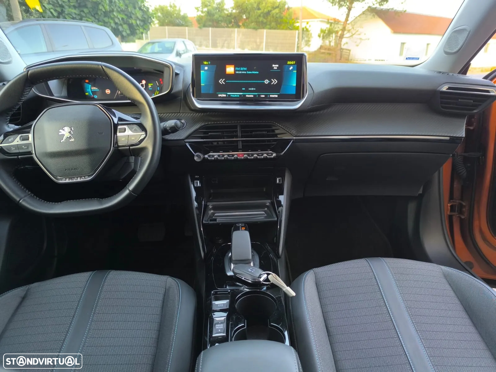 Peugeot e-2008 50 kWh Allure Pack - 11