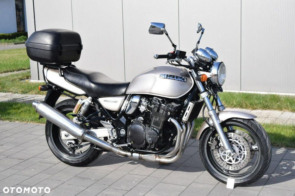 Suzuki GSX - 1