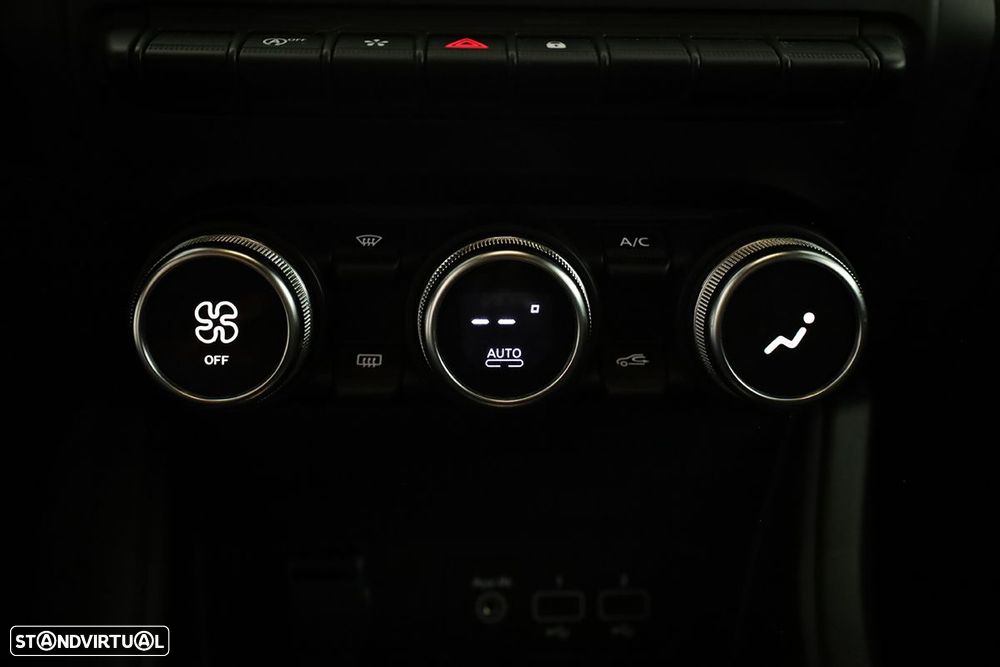 Renault Captur 1.0 TCe Techno - 13