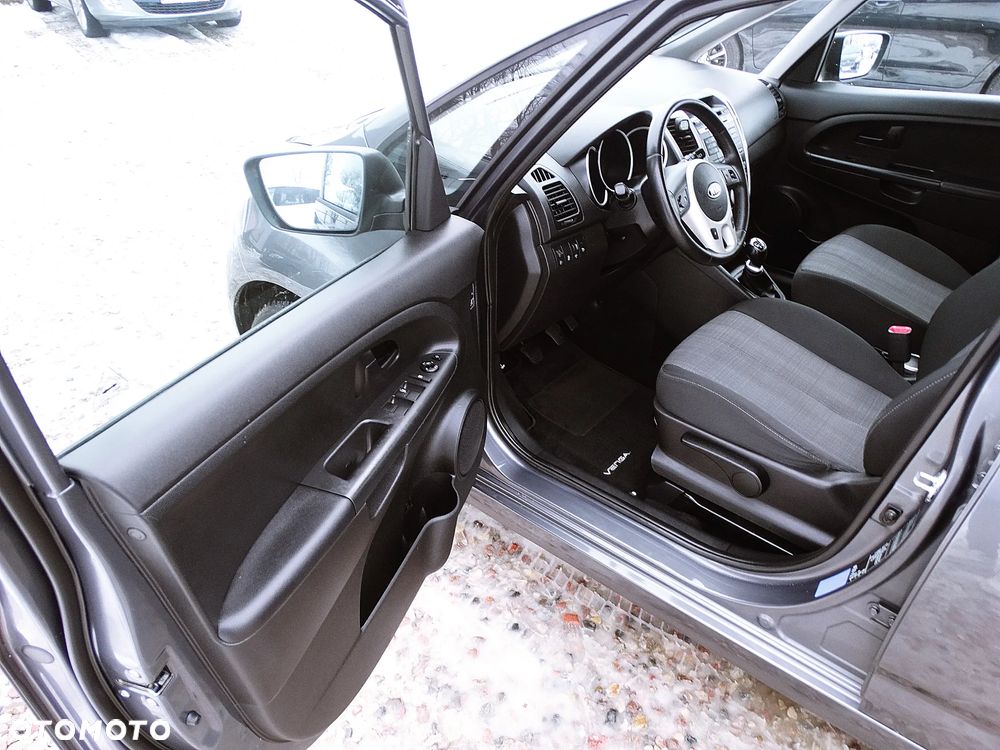 Kia Venga 1.4 CRDi 90 Business Line - 18