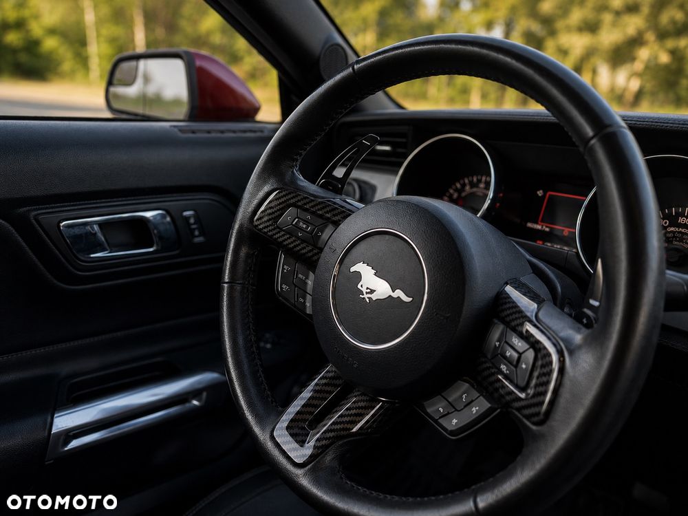Ford Mustang - 28