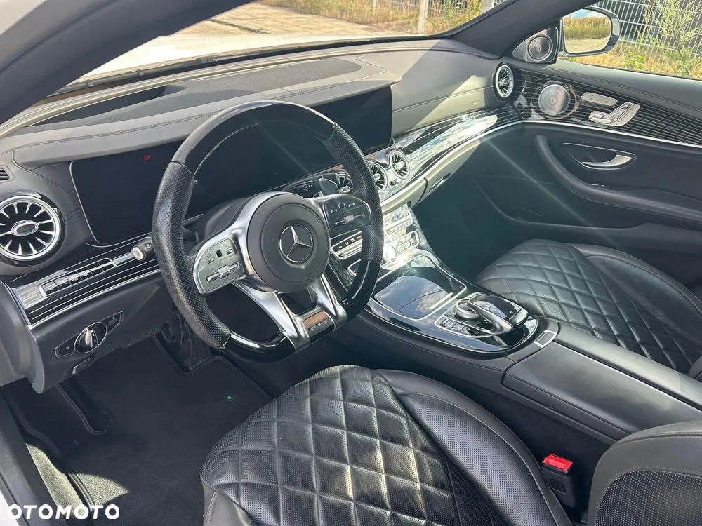 Mercedes-Benz Klasa E - 10