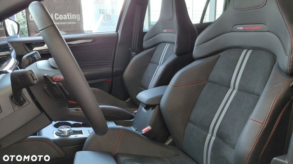 Ford Focus - 8