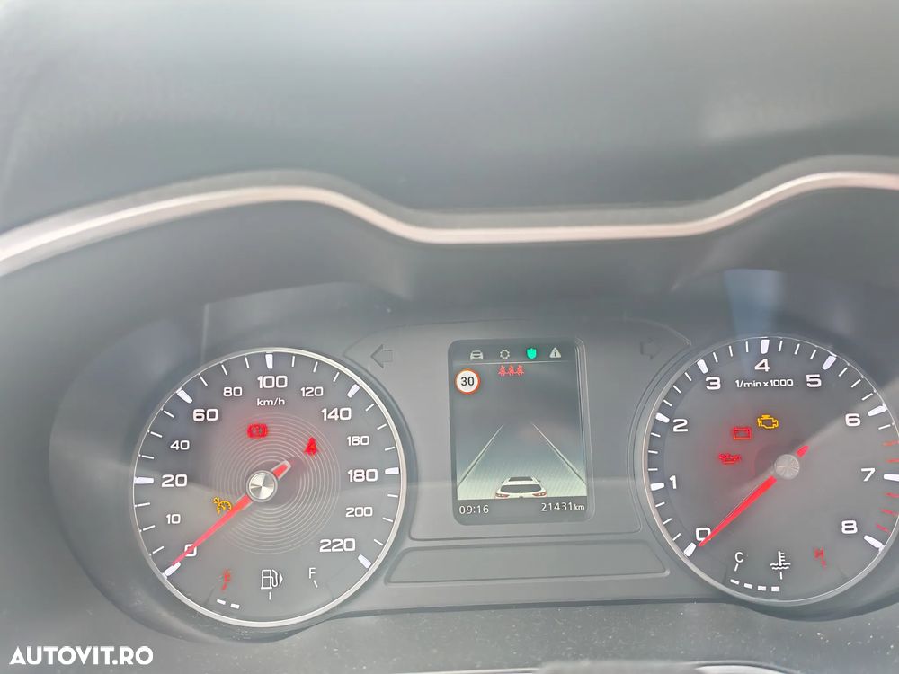 MG ZS 1.5 GSL 5MT Excite - 5