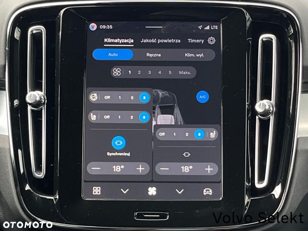 Volvo XC 40 - 26