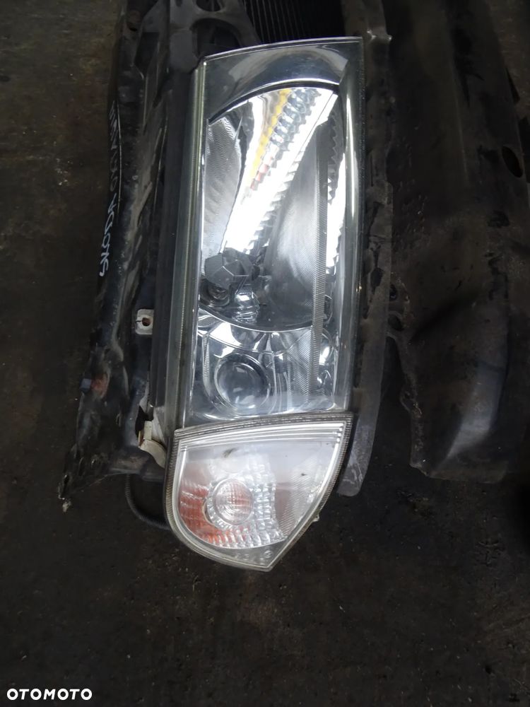 Pas Przedni Kompletny Z Lampami Skoda Octavia - 9