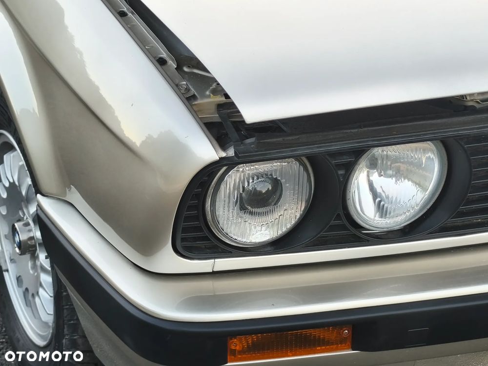 BMW Seria 3 - 12
