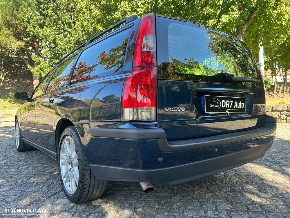 Volvo V70 2.0 T Nivel 3 - 3