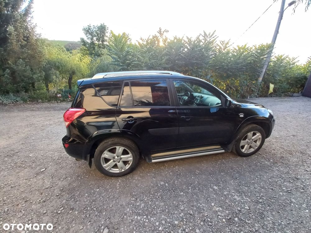 Toyota Rav4 2006 photo 3