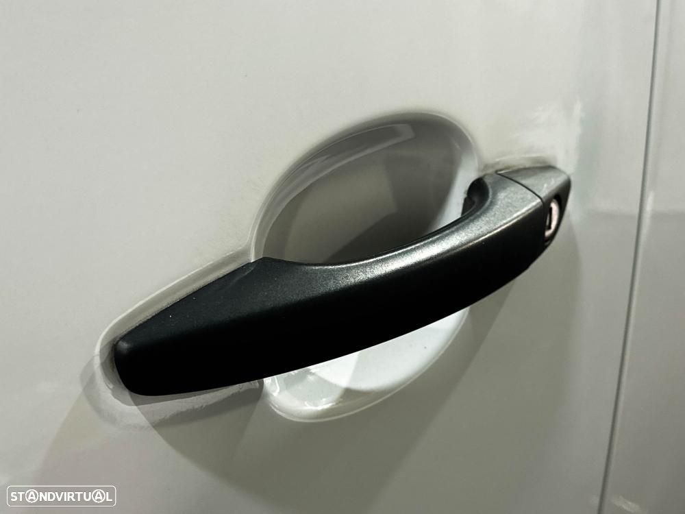 Toyota Proace Eletric 75kWh 136cv Business Line - 17