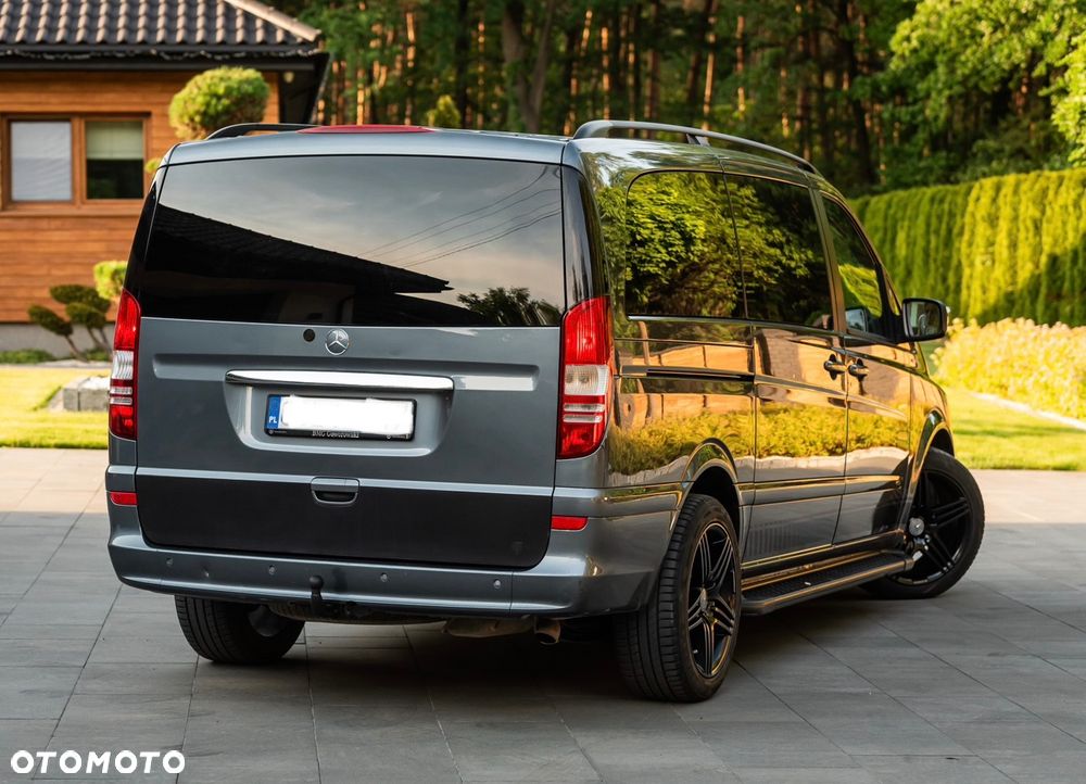 Mercedes-Benz Viano - 24