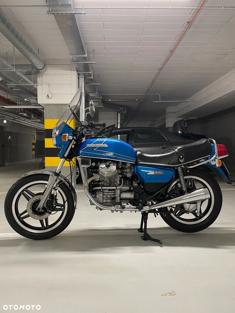 Honda CX - 10