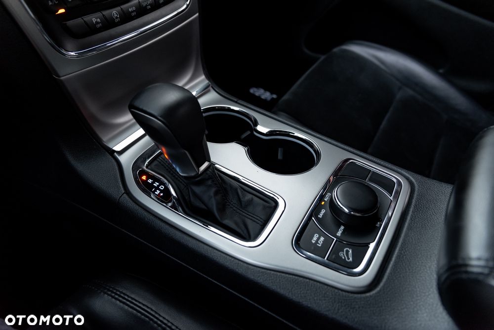 Jeep Grand Cherokee 3.0I Multijet Night Eagle - 38