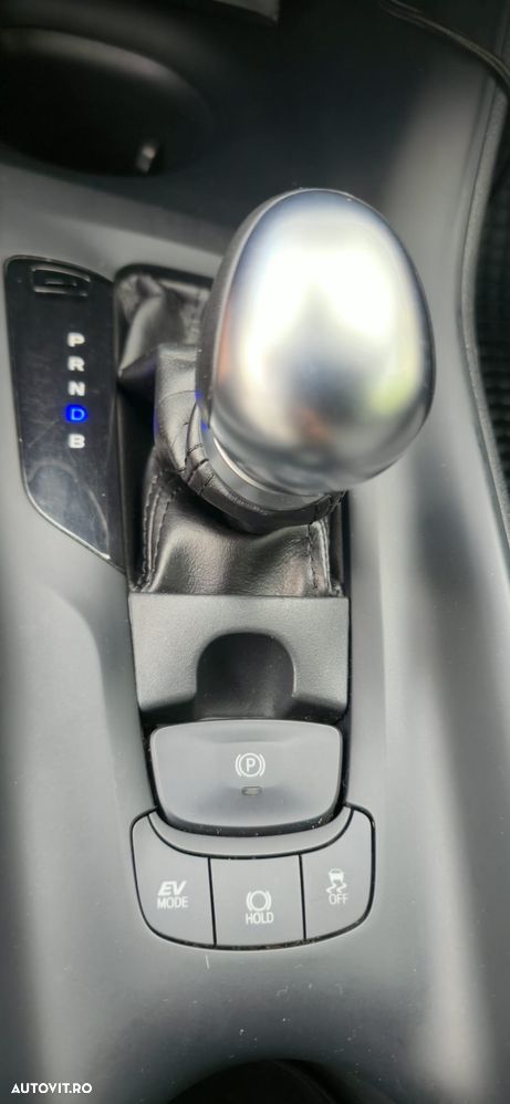 Toyota C-HR Business-Edition - 15