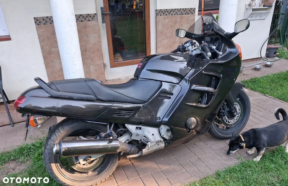 Honda CBR - 3