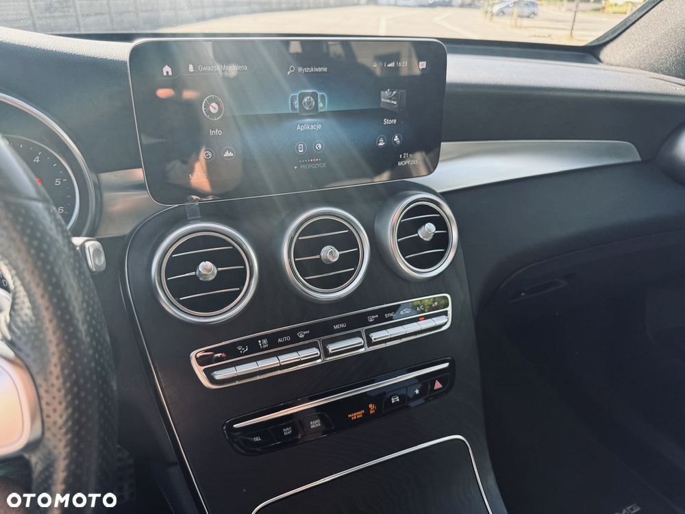 Mercedes-Benz GLC 200 d 4-Matic - 15