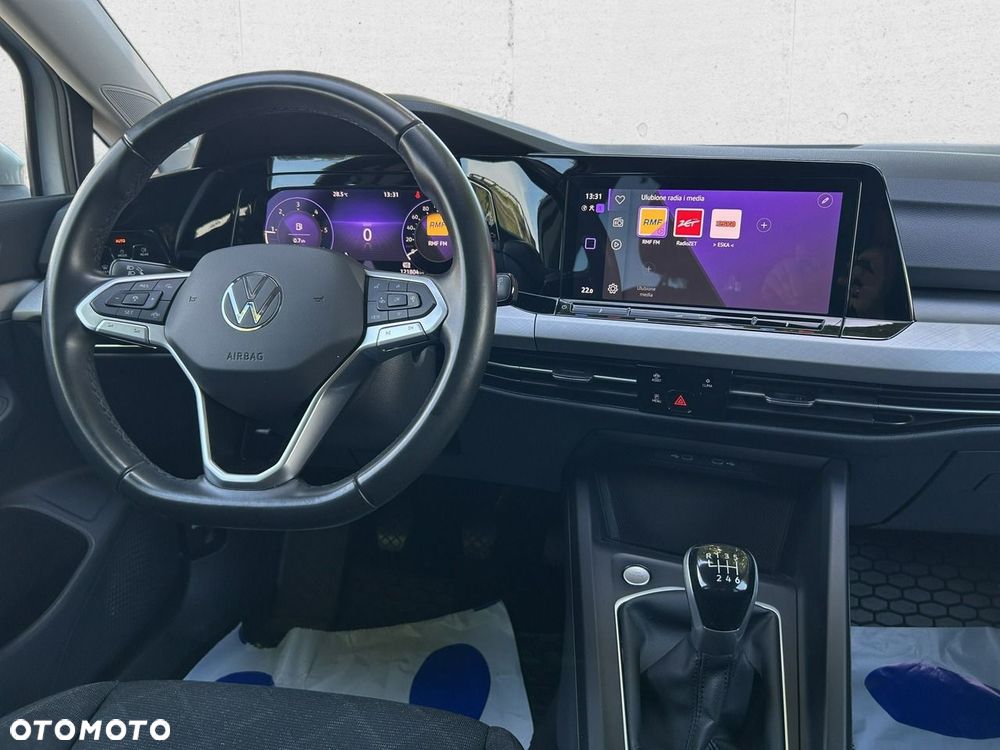 Volkswagen Golf - 18