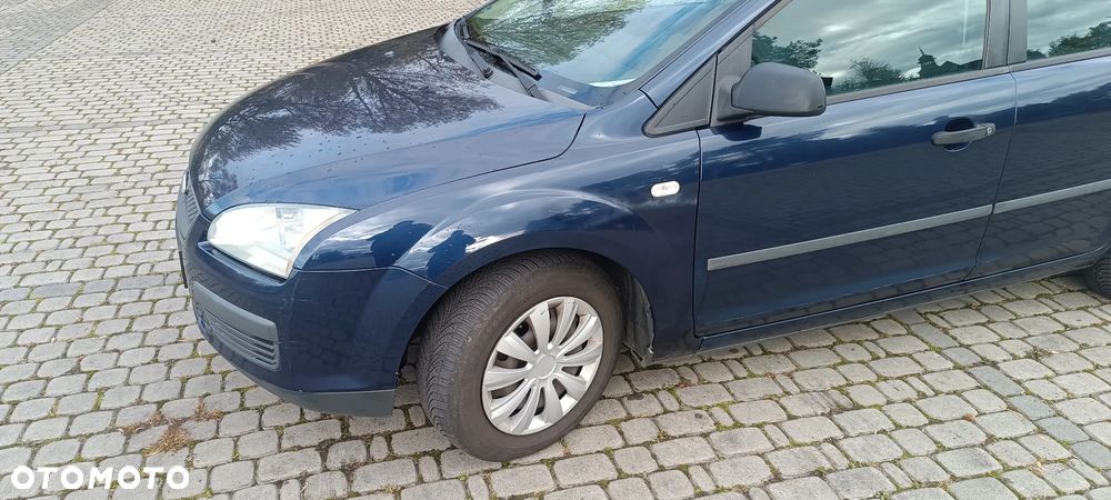 Ford Focus 1.6 TDCi Trend + - 10