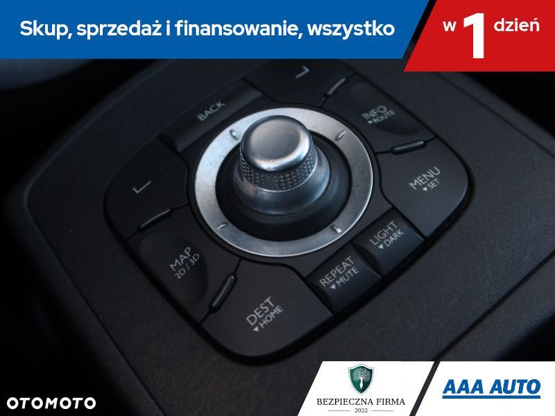 Renault Grand Scenic - 17