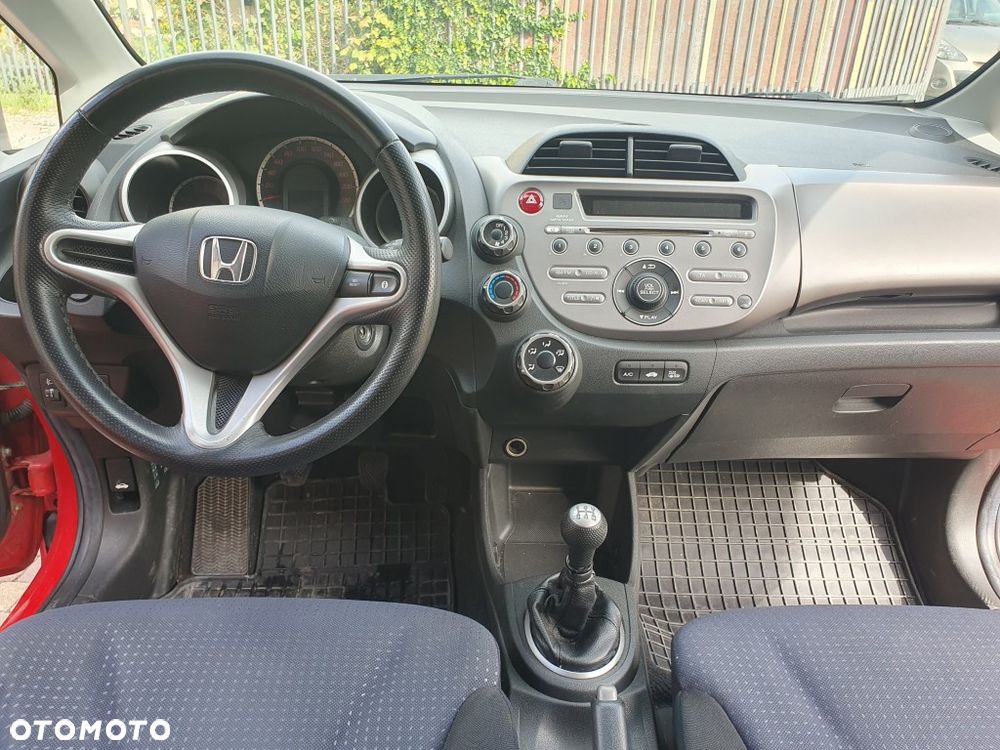 Honda Jazz 1.2 Trend VSA - 23