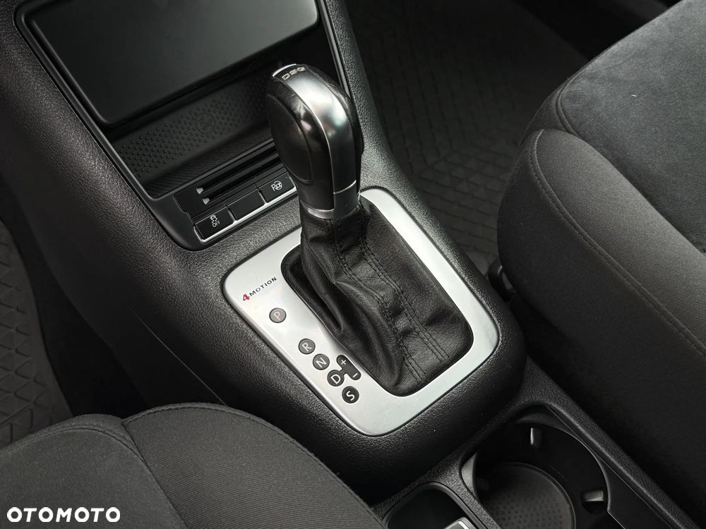 Volkswagen Tiguan - 23