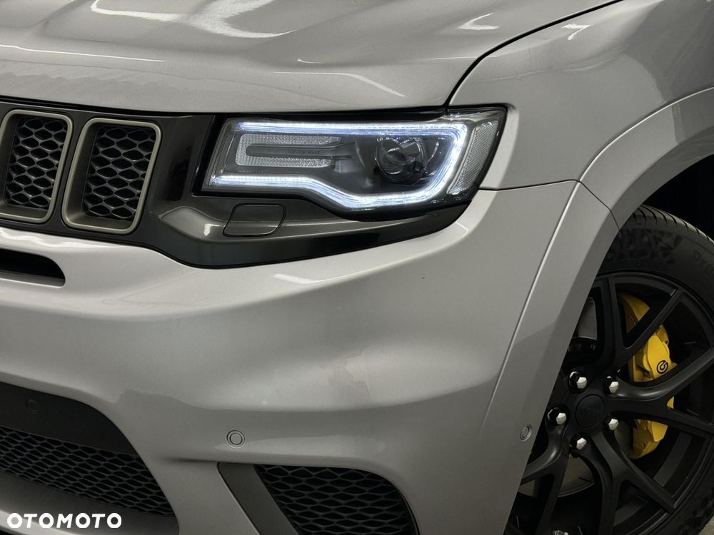 Jeep Grand Cherokee - 9